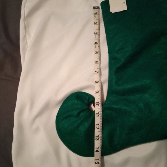 StealStreet SS-UG-AMA-513 Green Snowflake 18" Dancing Holiday Stocking - Picture 7 of 10